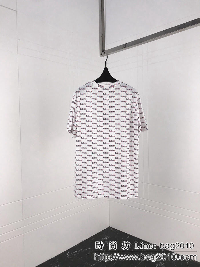 BURBERRY巴寶莉 19ss早春新款短袖 滿印字母印花logo 絲光混紡面料 高版本男女同款 ydi2263